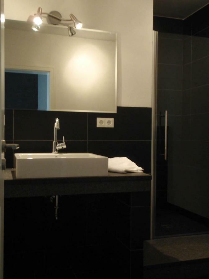 Ferienwohnung ไมนซ์ ภายนอก รูปภาพ