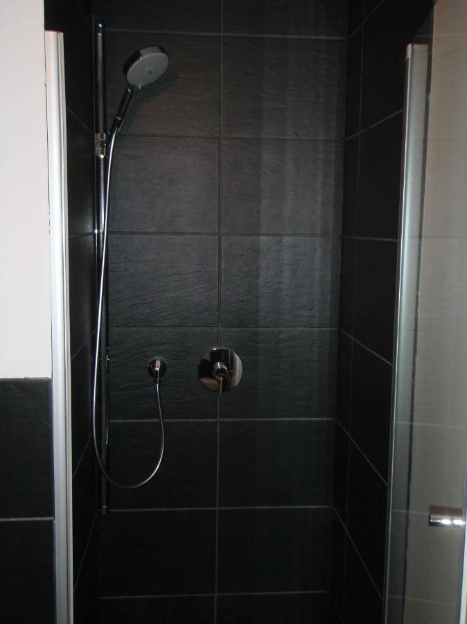 Ferienwohnung ไมนซ์ ภายนอก รูปภาพ