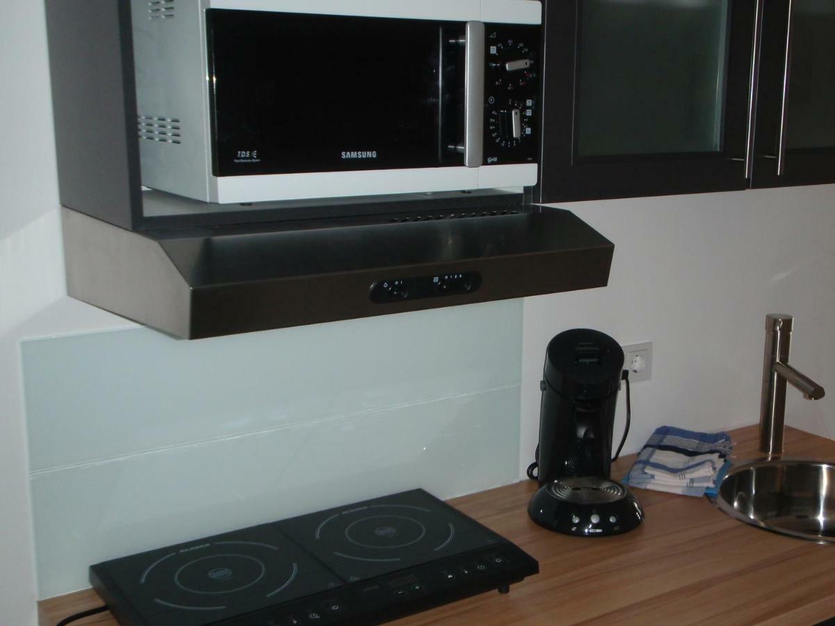 Ferienwohnung ไมนซ์ ภายนอก รูปภาพ